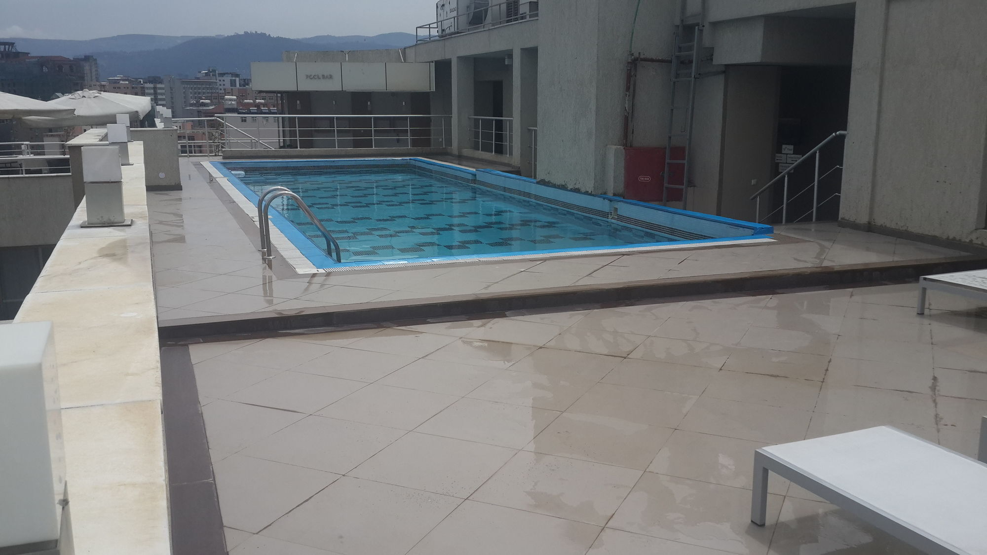 Momona Hotel Adís Abeba Exterior foto